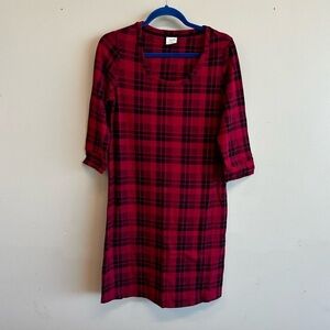 Soma Beautiful Plaid Black & Red night gown. Night dress. Size Small